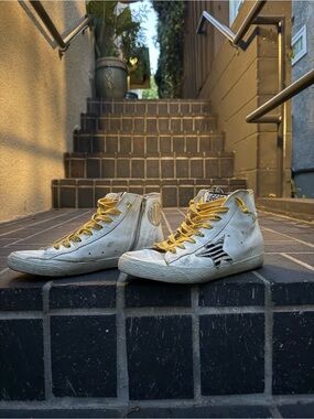 Golden Goose Women’s Leather Francy Penstar Hi-Top Sneakers (White, W-38EU/8US)